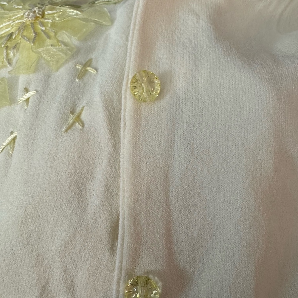 Bob Mackie 3/4 Sleeve Cardigan Off White With Yellow Flower Detail L - Picture 7 of 9